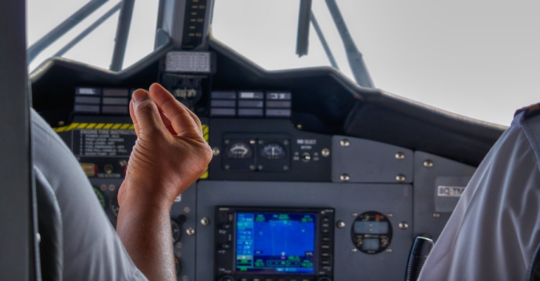 How Much Does It Cost to Become a Pilot